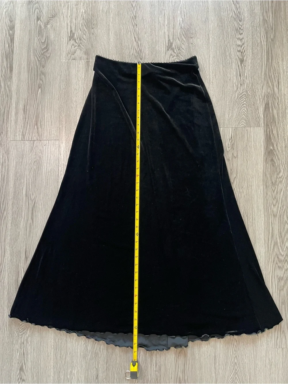 VTG Max Studio velvet velour maxi skirt
